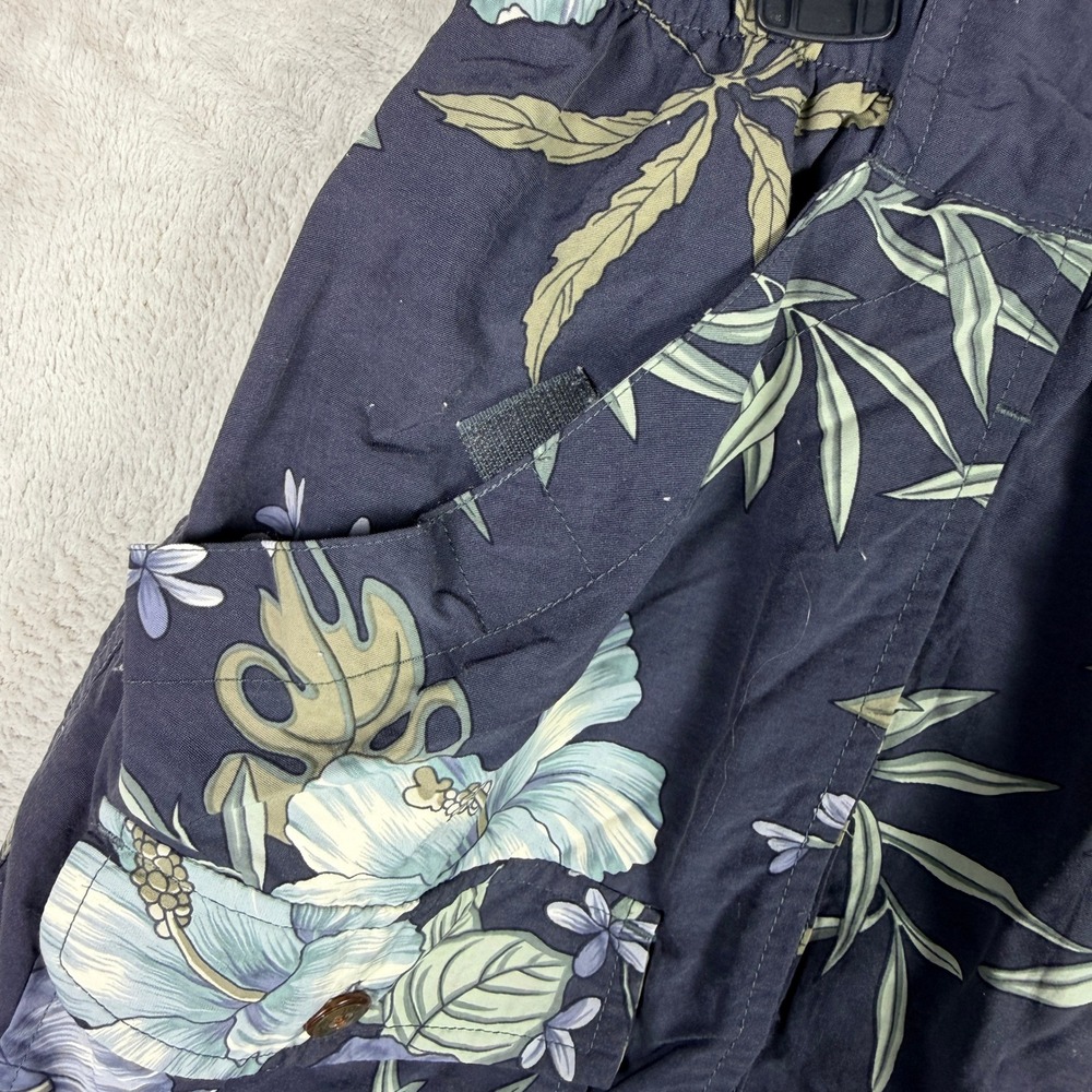 VINTAGE Tommy Bahama Swim Trunks Mens Large Navy Blue Floral Hibiscus Cargo - Picture 8 of 8